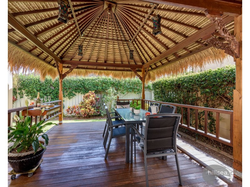 11 Siena Place, Coombabah QLD 4216