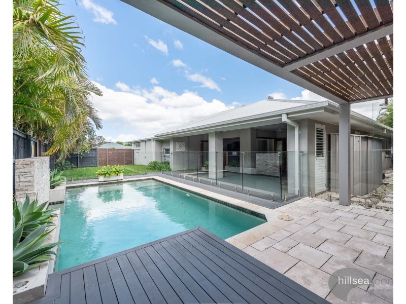 48 Craigs Way, Maudsland QLD 4210