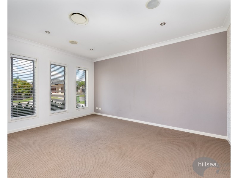 48 Craigs Way, Maudsland QLD 4210