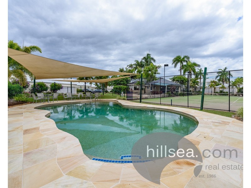 2/3 Lee Road, Runaway Bay QLD 4216
