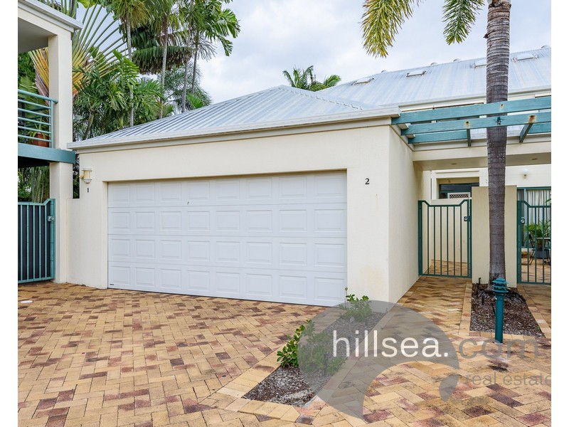 2/3 Lee Road, Runaway Bay QLD 4216