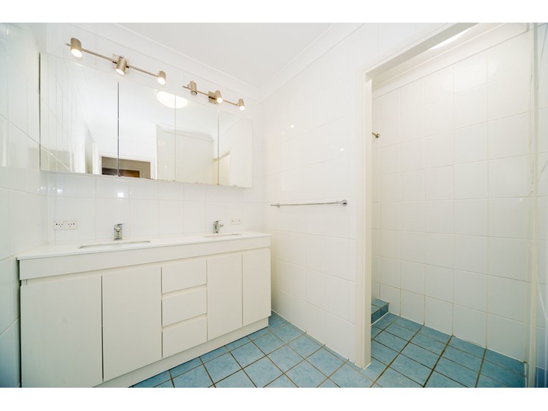 51 Iando Street, Coombabah QLD 4216