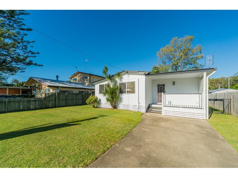 51 Iando Street, Coombabah QLD 4216