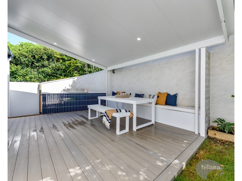 2/12 Thelma Avenue, Biggera Waters QLD 4216