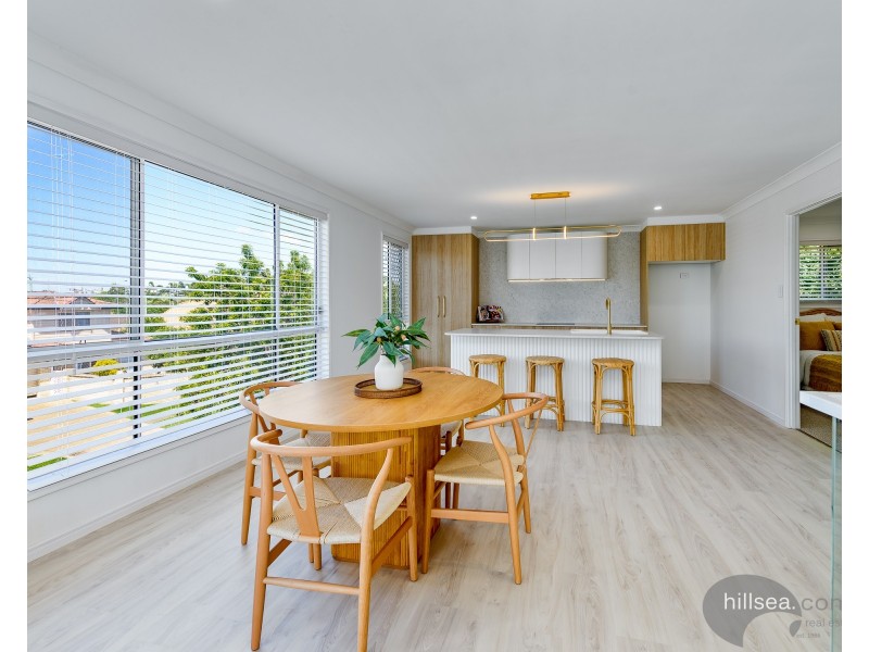 2/12 Thelma Avenue, Biggera Waters QLD 4216