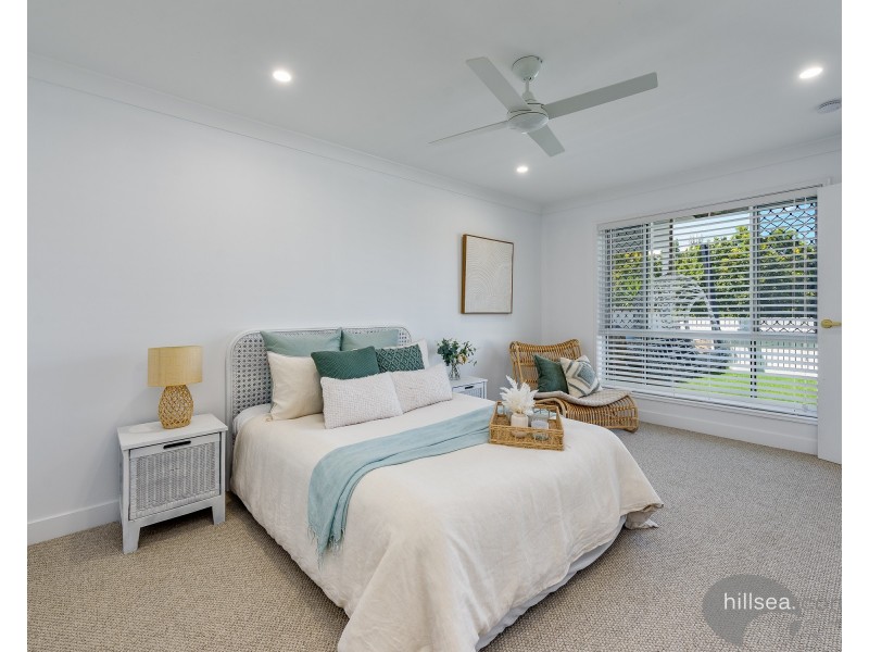 2/12 Thelma Avenue, Biggera Waters QLD 4216