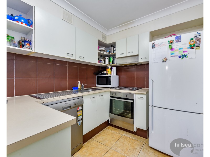 4/77 Government Road, Labrador QLD 4215