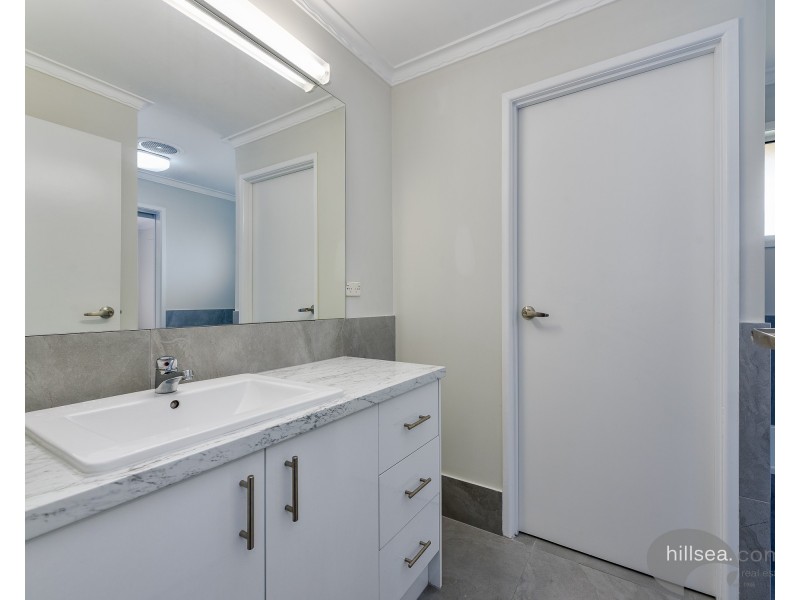 1 Tarni Street, Coombabah QLD 4216