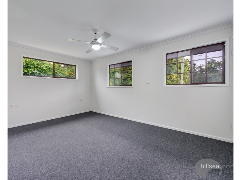 1 Tarni Street, Coombabah QLD 4216