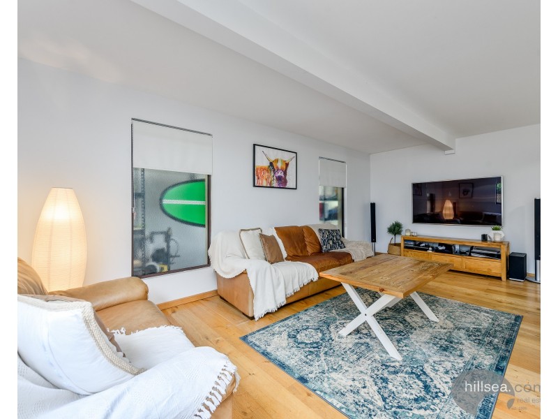 236 Oxley Drive, Coombabah QLD 4216