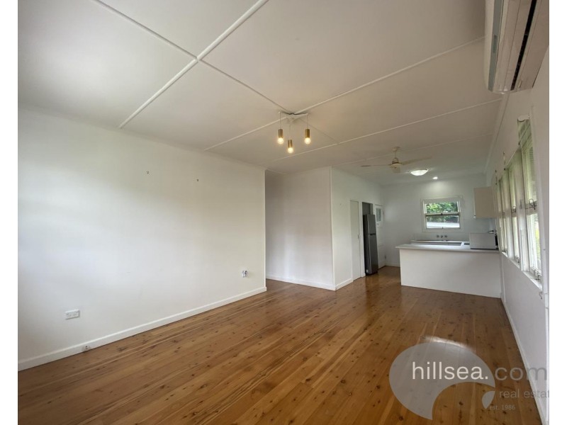 11 Parr Street, Biggera Waters QLD 4216