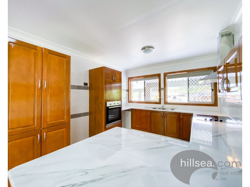 5 Morwell Court, Helensvale QLD 4212