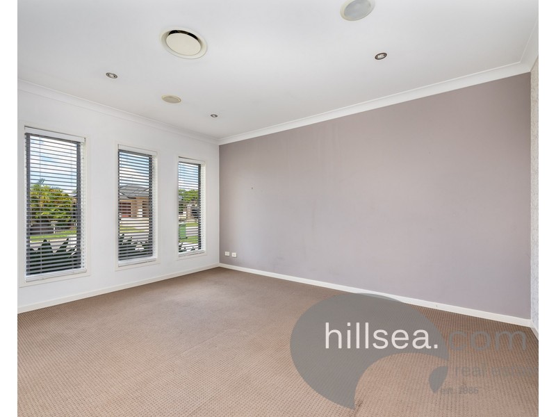 48 Craigs Way, Maudsland QLD 4210