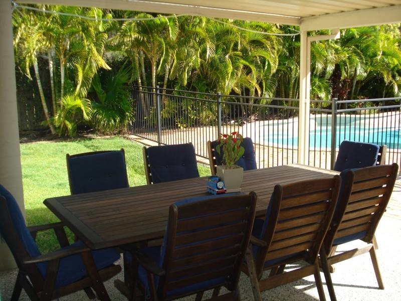 8 Rosswood Court, Helensvale QLD 4212