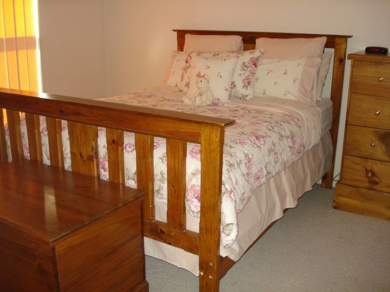 8 Rosswood Court, Helensvale QLD 4212