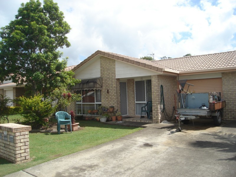 1/5 Annette Court, Labrador QLD 4215