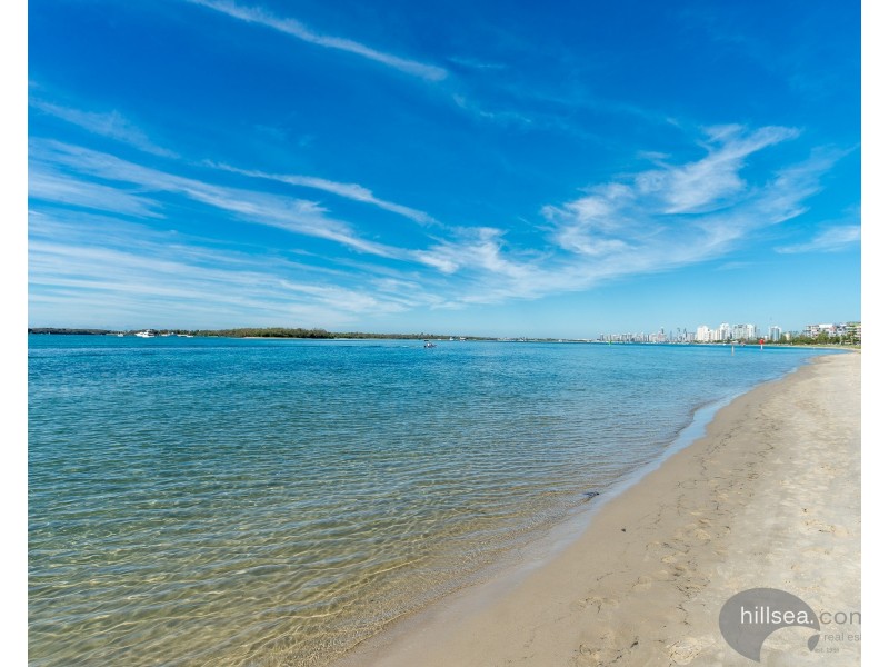 18 Collier Avenue, Biggera Waters QLD 4216