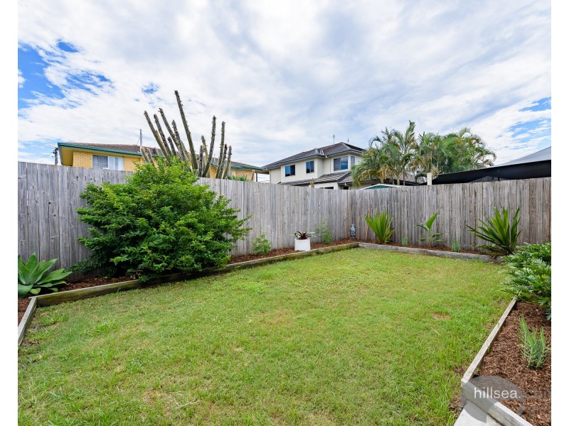 1/11 Muscovey Avenue, Paradise Point QLD 4216