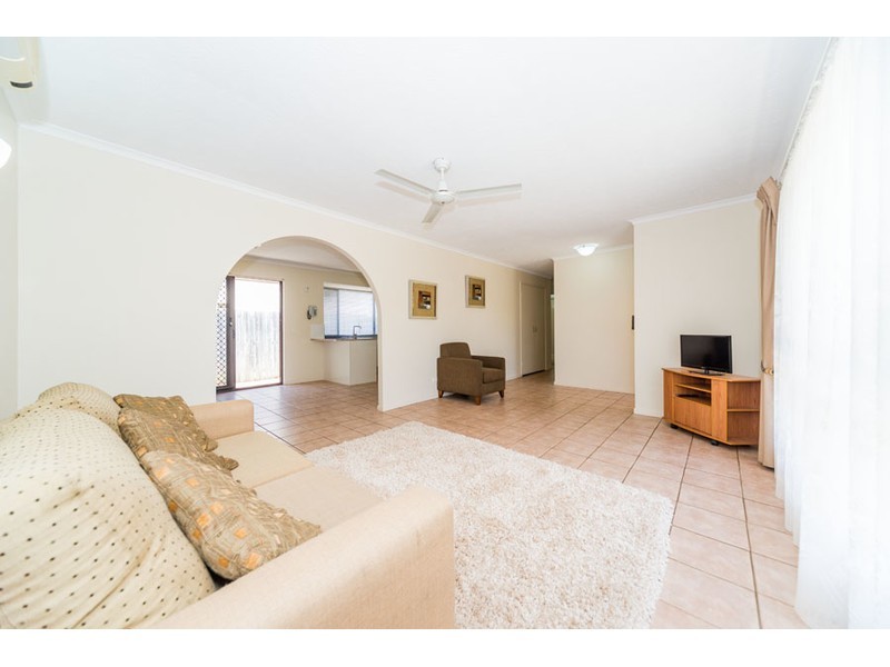 16 Doreen Drive, Coombabah QLD 4216