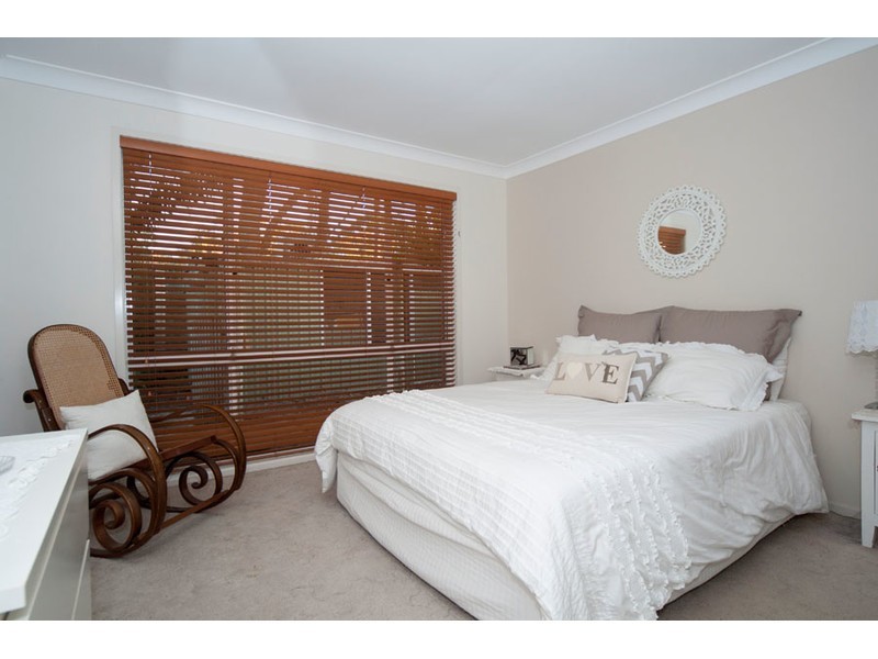 6 Sundown Drive, Paradise Point QLD 4216