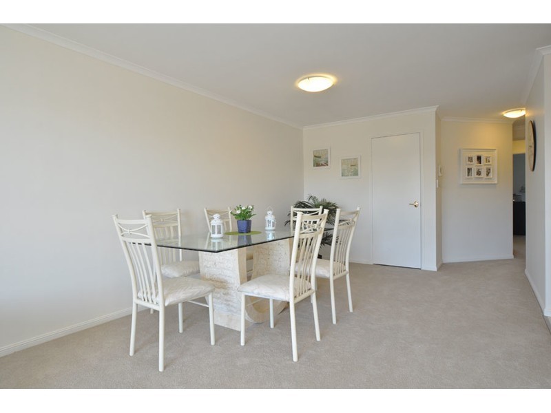 11/14 Jennifer Avenue, Runaway Bay QLD 4216