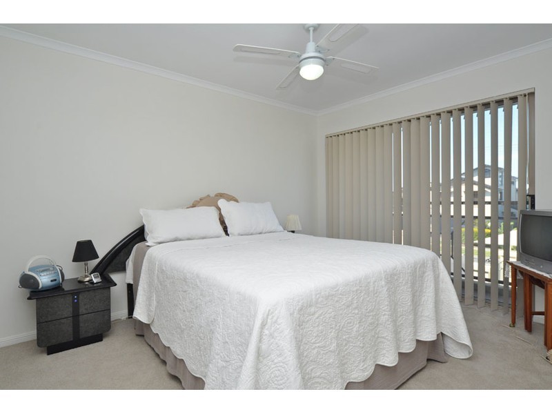 11/14 Jennifer Avenue, Runaway Bay QLD 4216