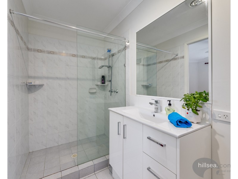 33 Georgia Street, Coombabah QLD 4216