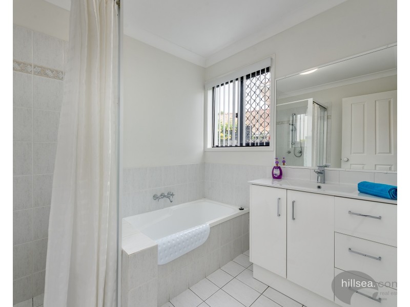 33 Georgia Street, Coombabah QLD 4216