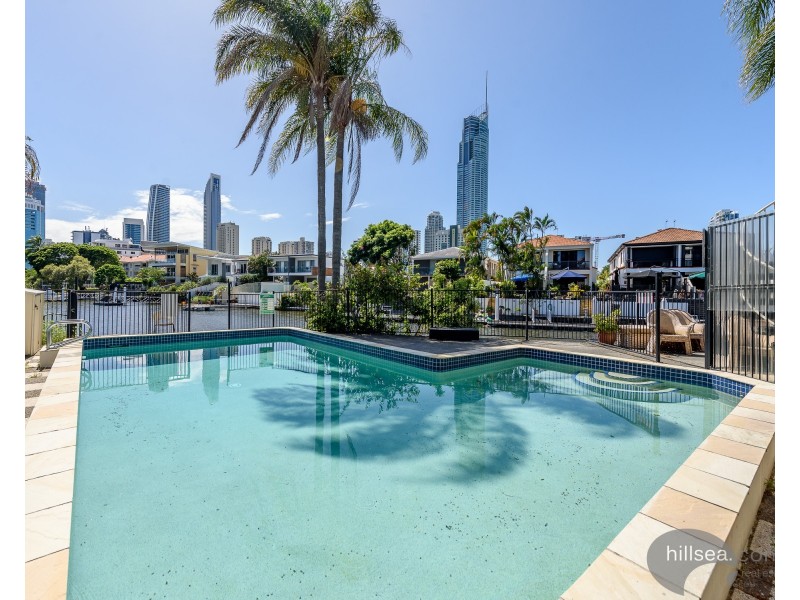 5/5 Holborow Close, Surfers Paradise QLD 4217