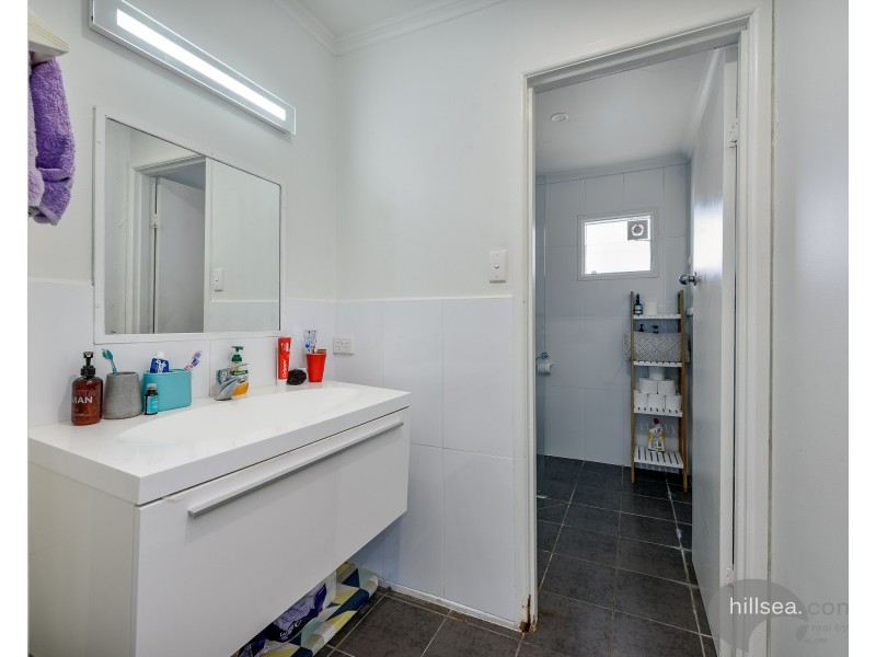 5/5 Holborow Close, Surfers Paradise QLD 4217