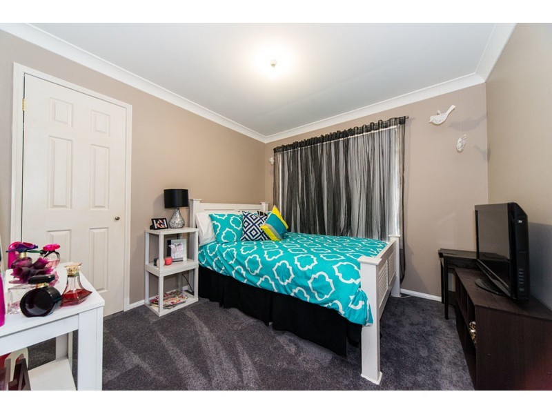 45 Serafina Drive, Helensvale QLD 4212