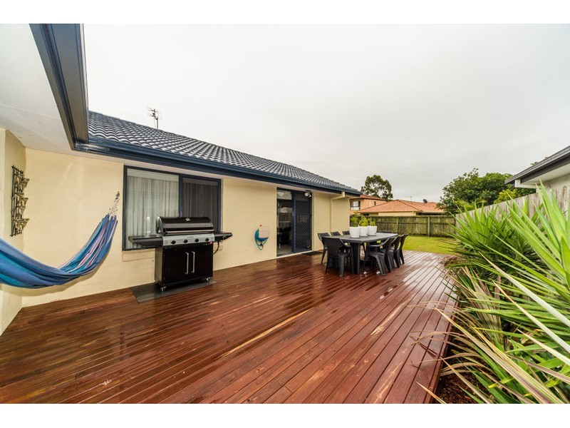 45 Serafina Drive, Helensvale QLD 4212