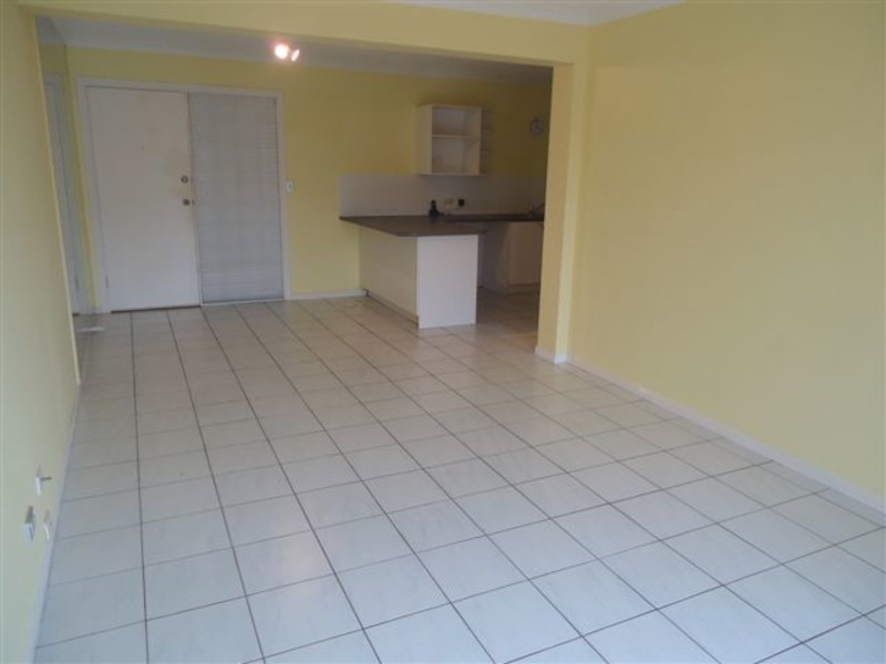 1/73 Bayview Street, Runaway Bay QLD 4216
