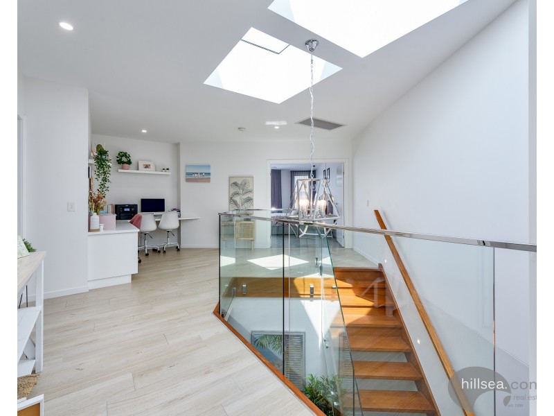 1/46 Vaggelas Crescent, Biggera Waters QLD 4216