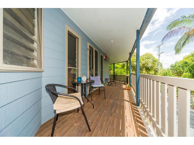 32 Crescent Avenue, Hope Island QLD 4212