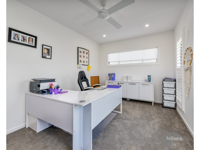 2/46 Vaggelas Crescent, Biggera Waters QLD 4216