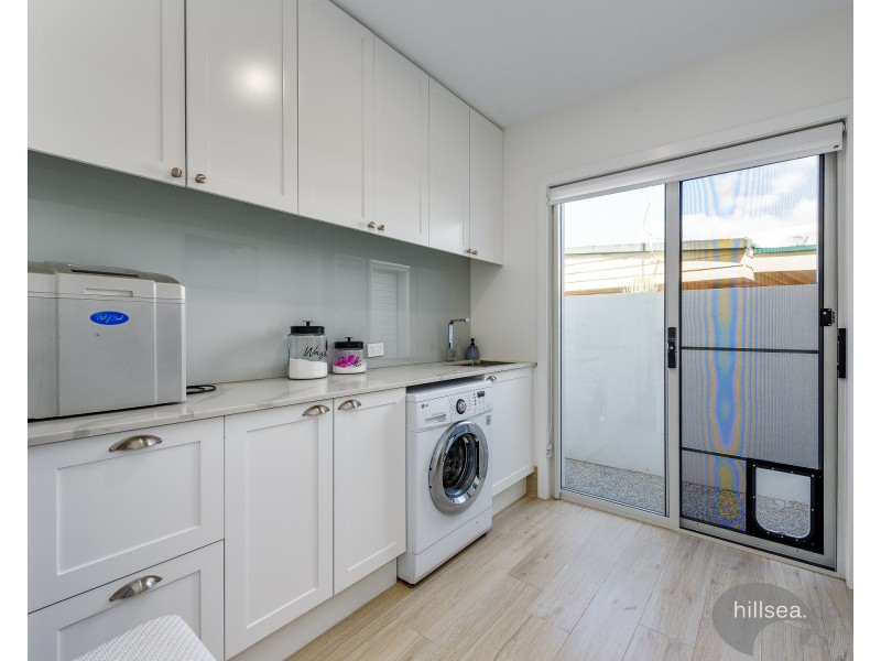 2/46 Vaggelas Crescent, Biggera Waters QLD 4216