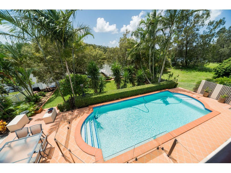 19 Tranquility Circuit, Helensvale QLD 4212