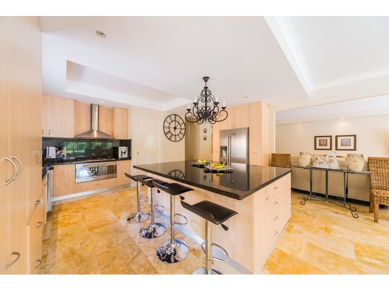 19 Tranquility Circuit, Helensvale QLD 4212