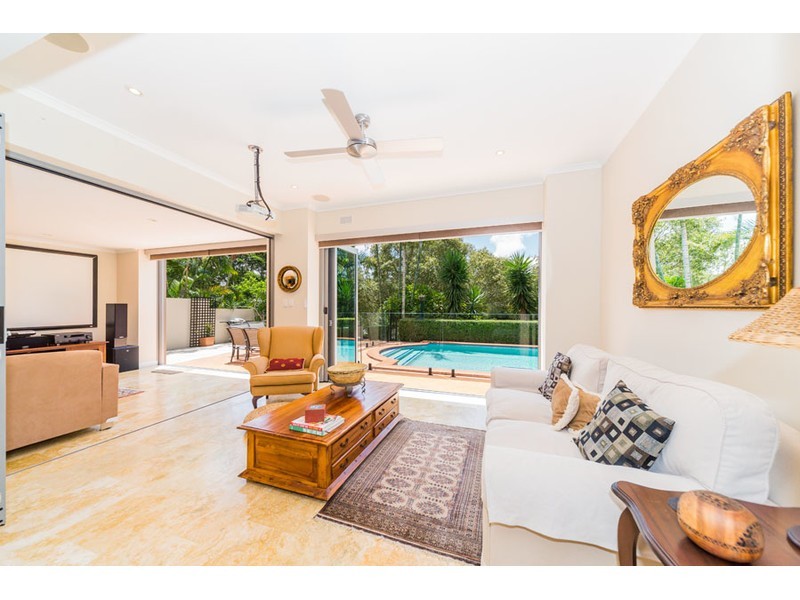 19 Tranquility Circuit, Helensvale QLD 4212