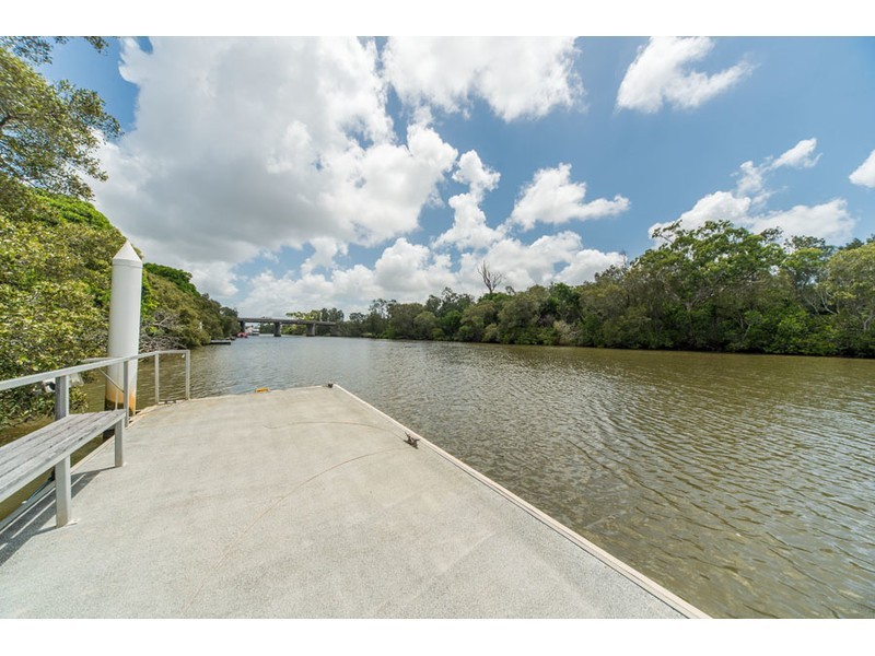 19 Tranquility Circuit, Helensvale QLD 4212