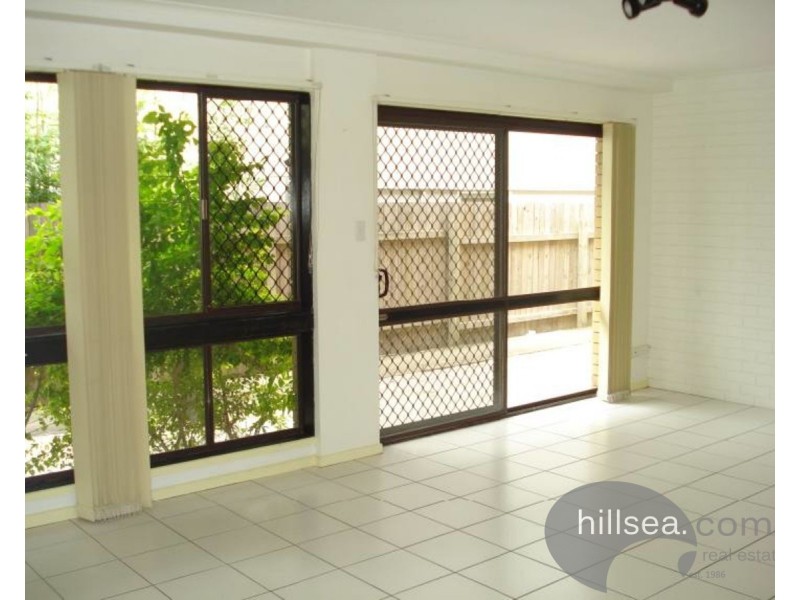 2/278 Marine Parade, Labrador QLD 4215