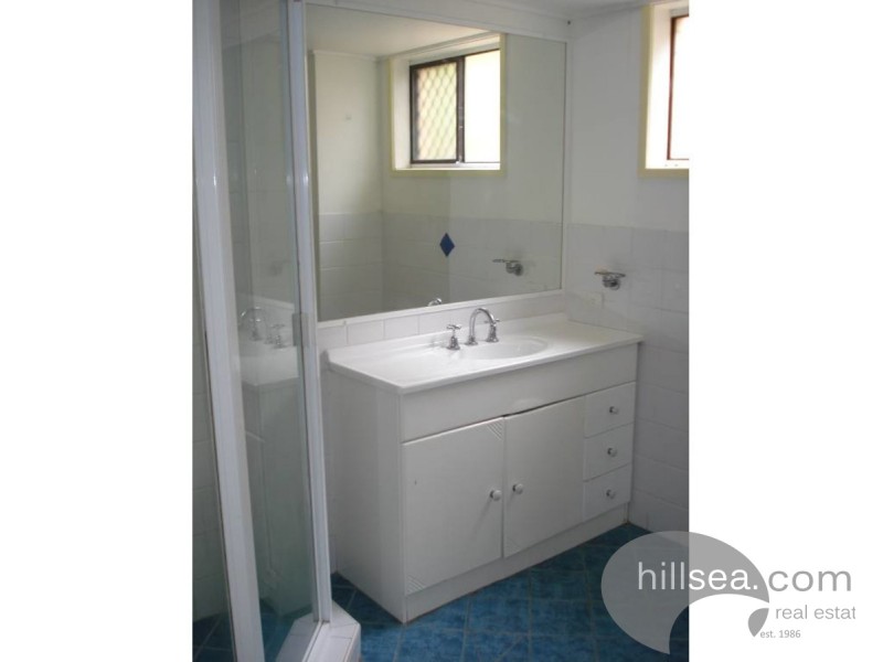 2/278 Marine Parade, Labrador QLD 4215