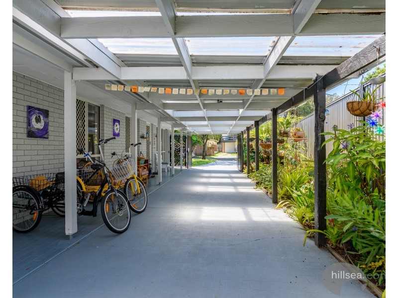 22 Allinga Street, Coombabah QLD 4216