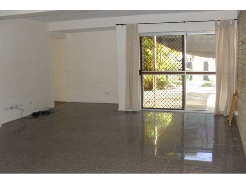 1 Clifton Street, Biggera Waters QLD 4216