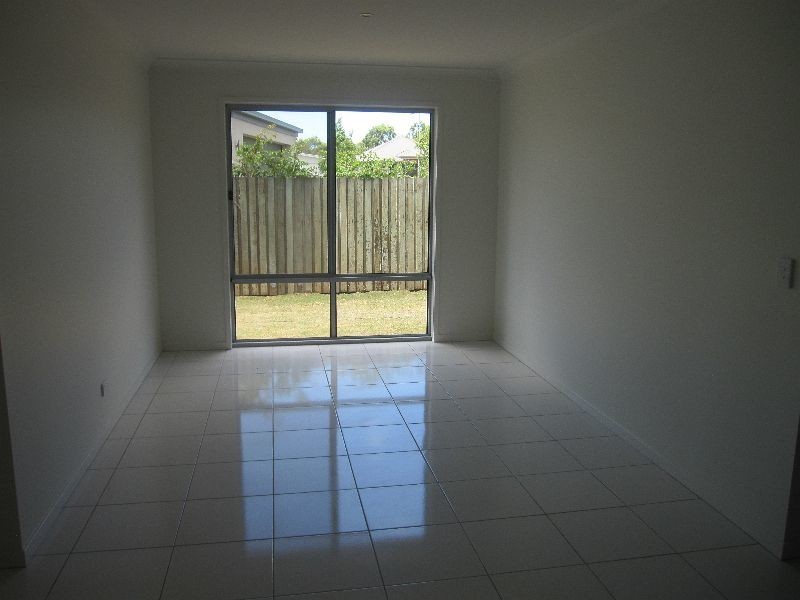6 Lillypilly Court, Helensvale QLD 4212