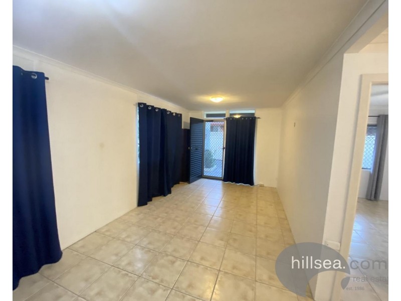 2/29 Muscovey Avenue, Paradise Point QLD 4216