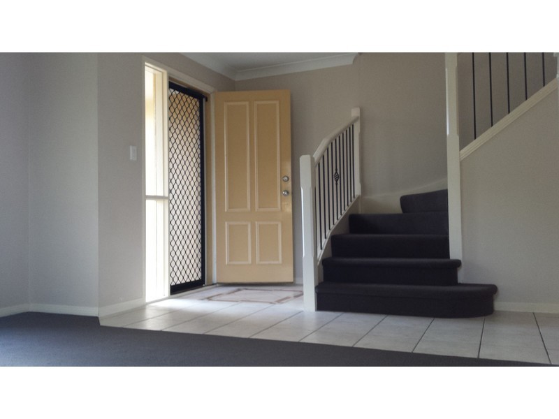 1 Katie Court, Arundel QLD 4214