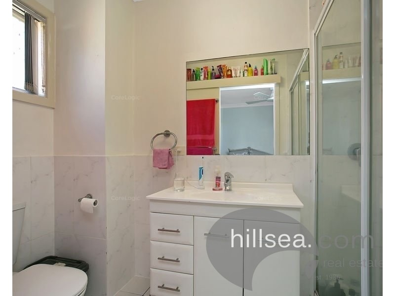 1/38 Imperial Parade, Labrador QLD 4215