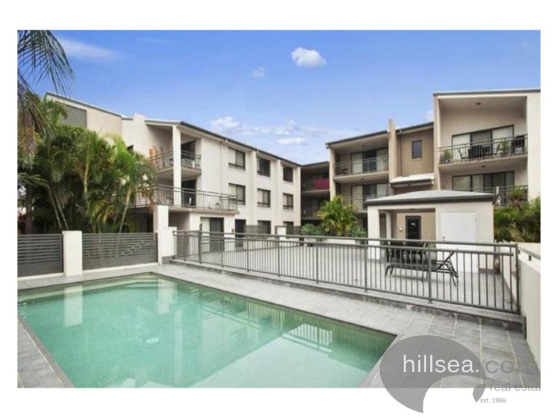 4/46-48 Lenneberg Street, Southport QLD 4215